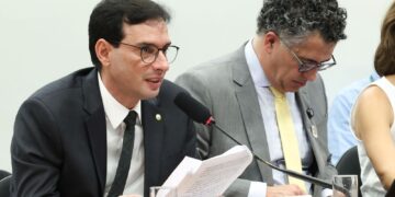Fim da escala 6×1: relator propõe que um dia de folga seja no domingo