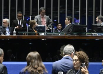 Senado aprova MP da renovação automática da CNH para bons condutores