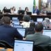 CCJ da Câmara adia análise de PEC sobre redução da maioridade penal