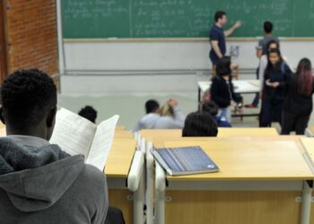 Aluno terá que pagar R$ 720 mil por ocupação indevida de cota racial