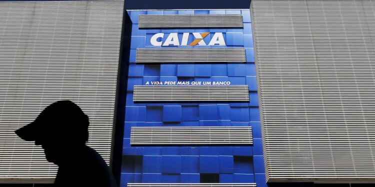Lucro da Caixa cai 34% no primeiro trimestre com novas regras do BC