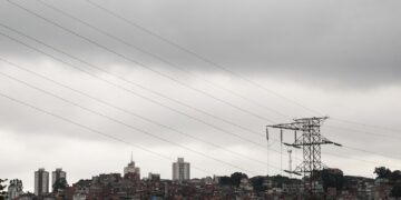 Fim de semana será de temporal no Sudeste e chuva intensa no Norte