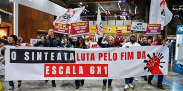 Manifestação no Aeroporto de Guarulhos pede fim da escala 6×1